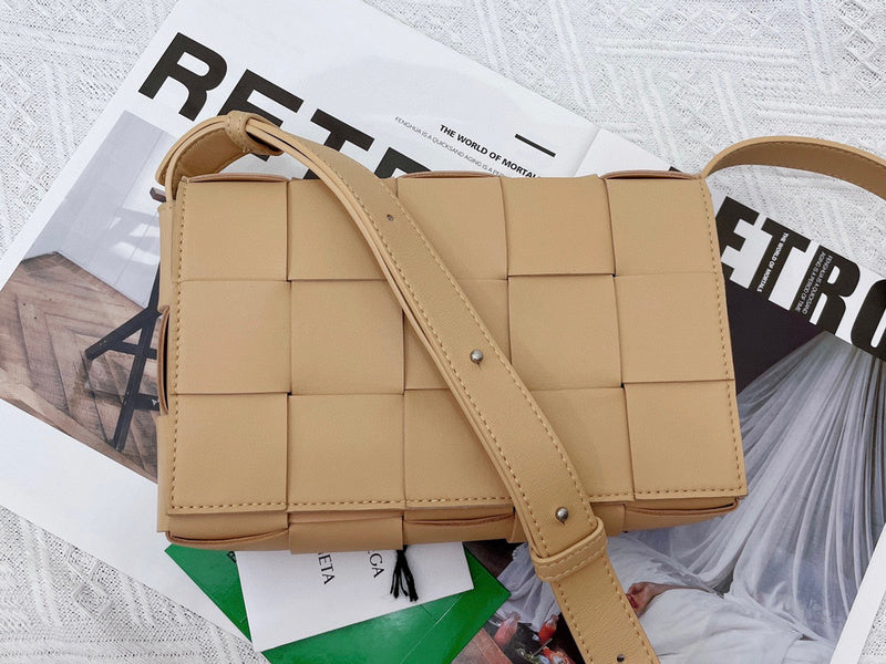 Luxurious-Totes - BV Bags - 2397