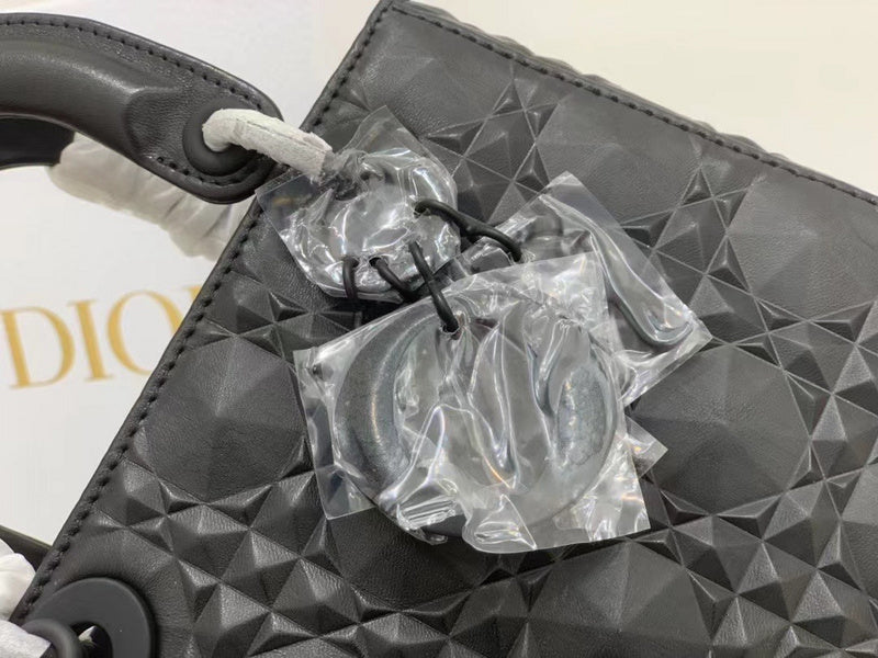 Luxurious Totes - Latest - 6497