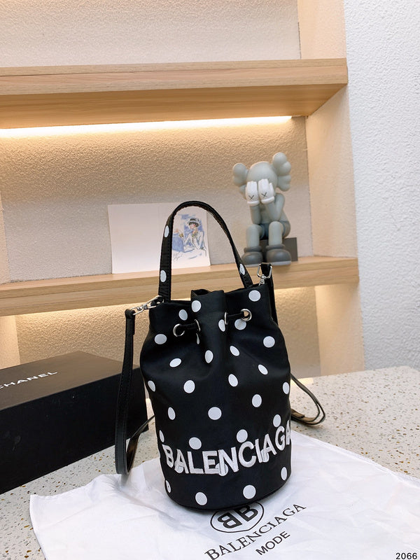Luxurious Totes - BGA2 Bags - 054