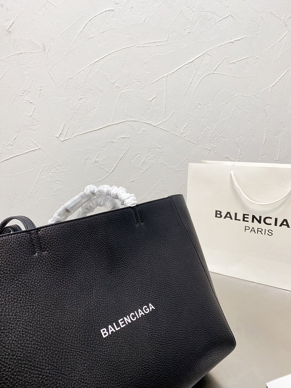 Luxurious Totes - BGA2 Bags - 273