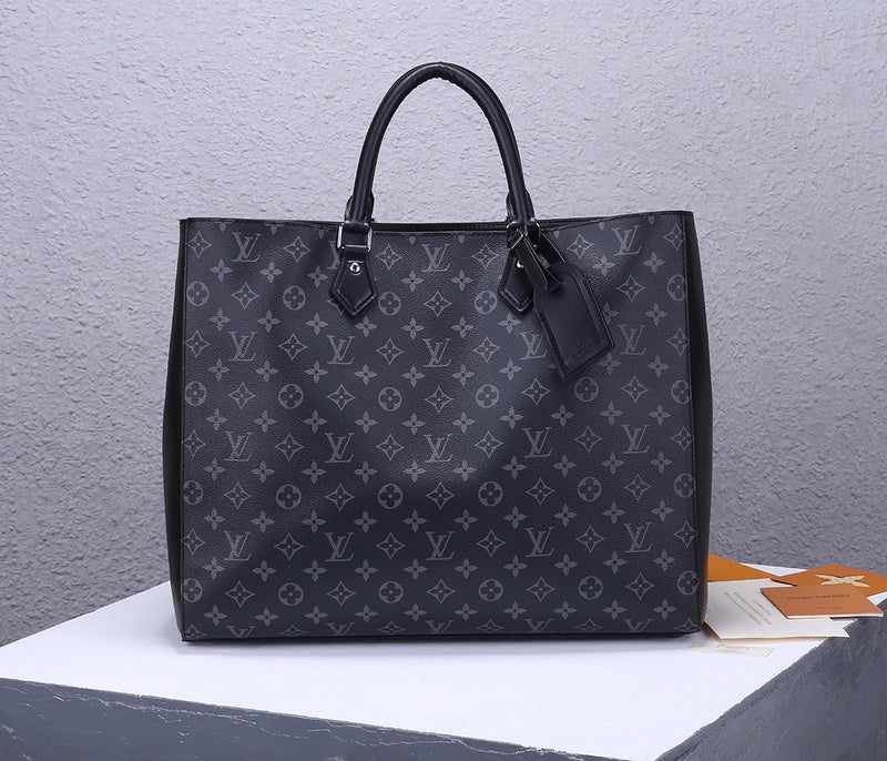 LOV - Luxurious Totes - 2555