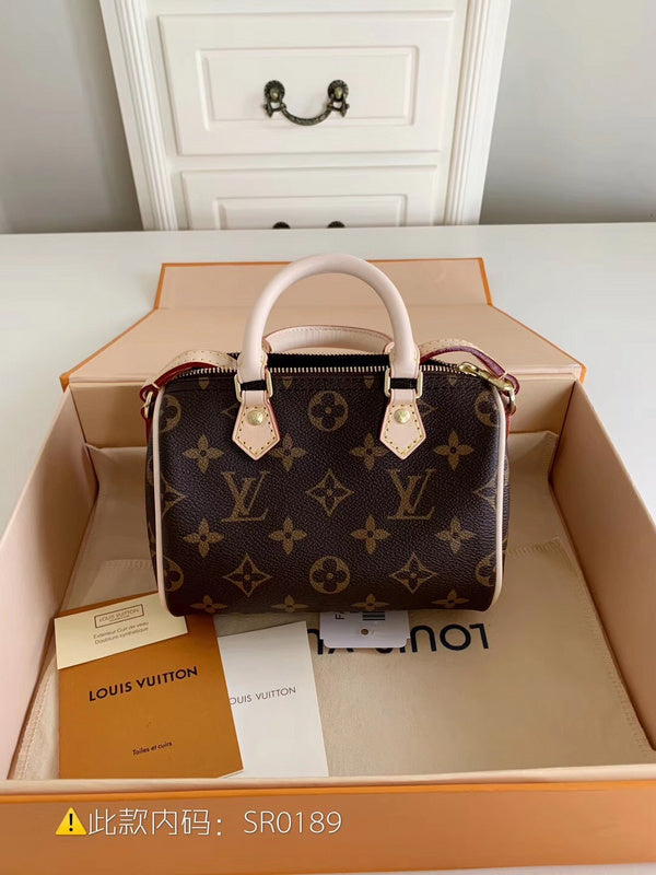 Luxurious Totes - Latest - 9699