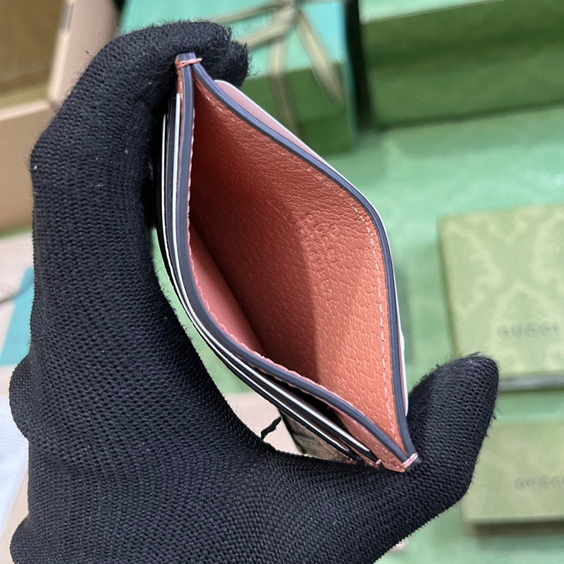 GUI - Luxurious Totes - 169