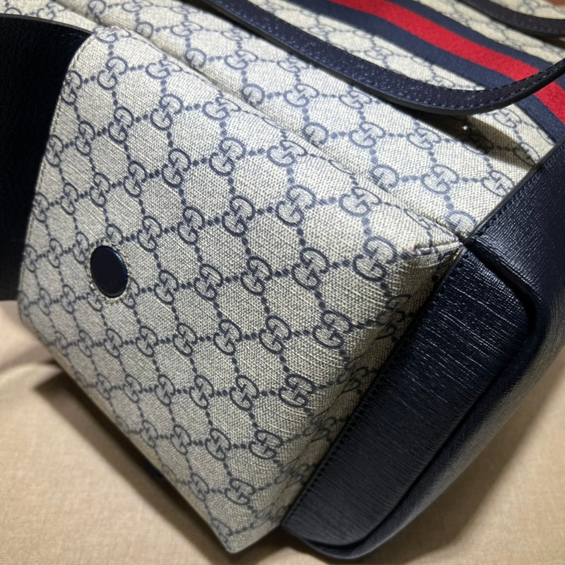 GUI - Luxurious Totes - 916
