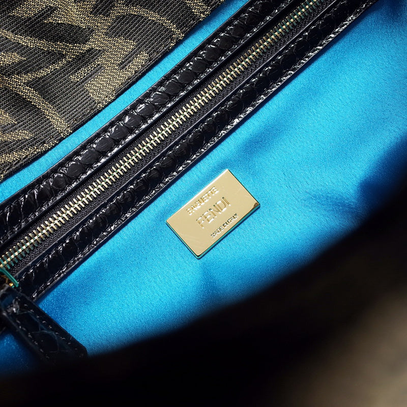 Luxurious Totes - Latest - 11386