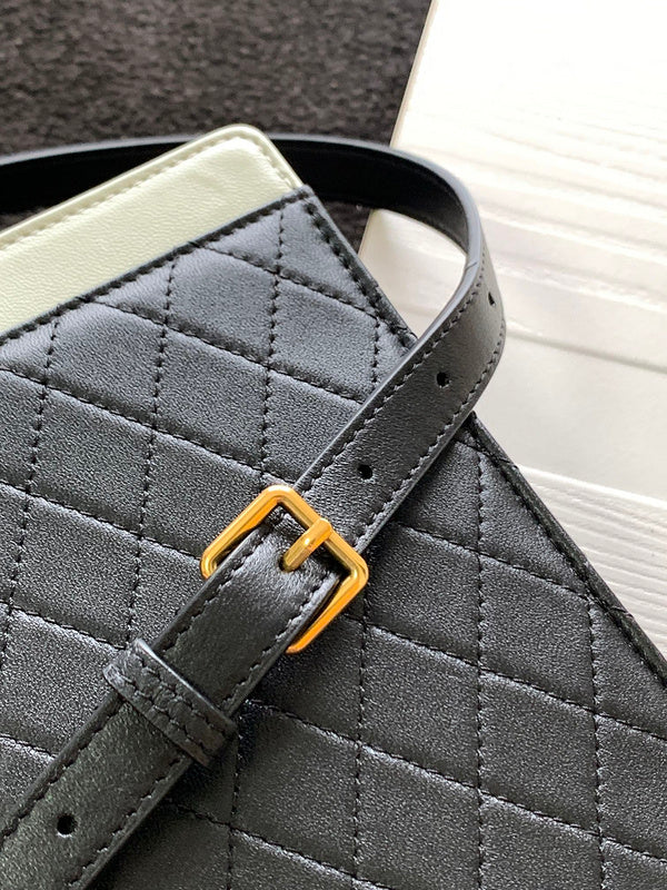 Luxurious Totes - Latest - 8158