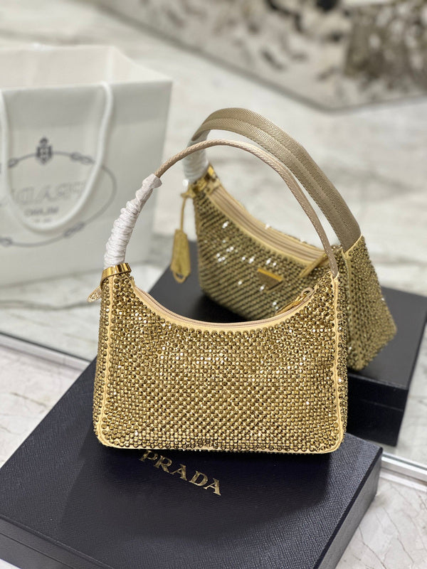 PDA - Luxurious Totes - 132