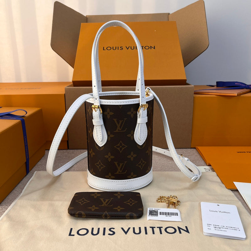 LOV - Luxurious Totes - 695