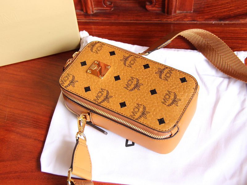 Luxurious Totes - Latest - 7817
