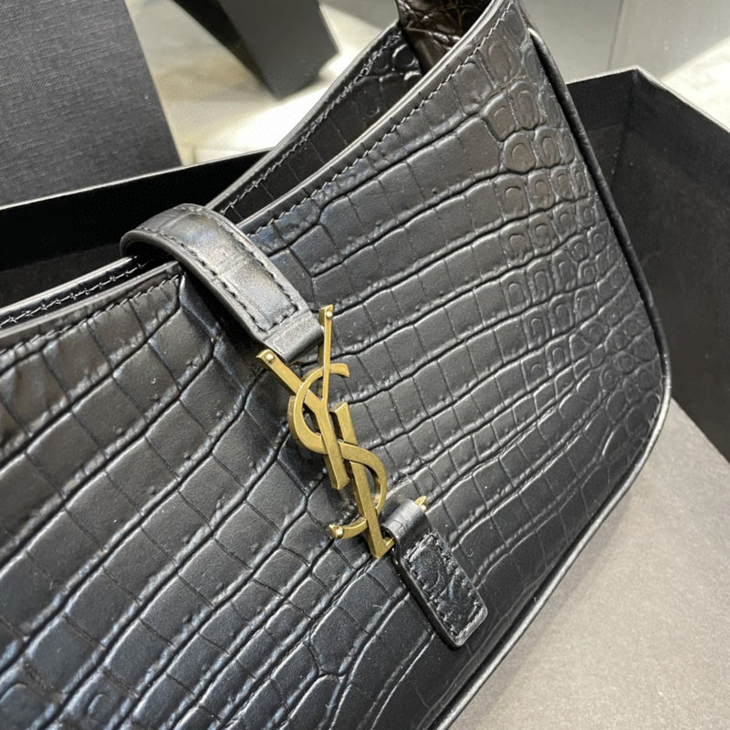 Luxurious Totes - Latest - 8828