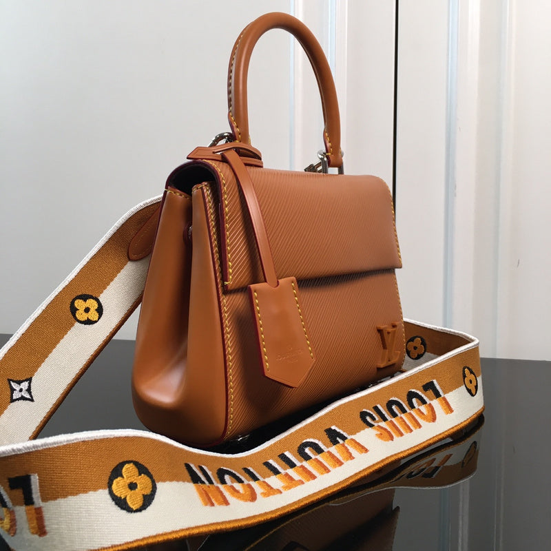 LOV - Luxurious Totes - 2099