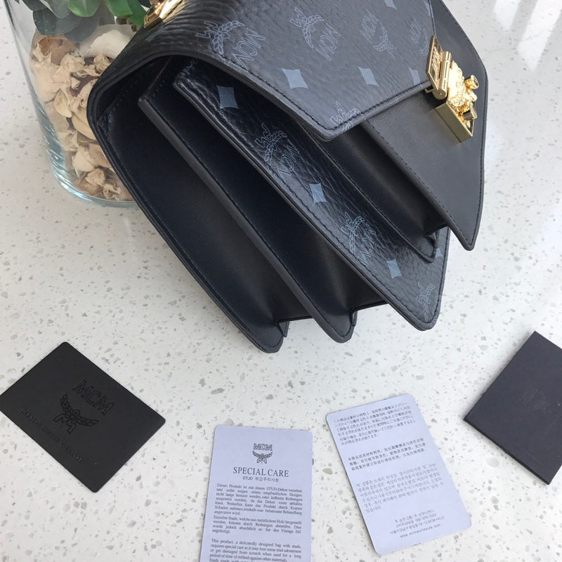 Luxurious Totes - Latest - 7866