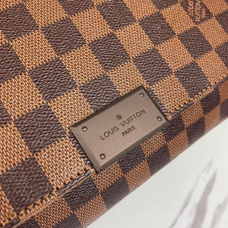 LOV - Luxurious Totes - 1602