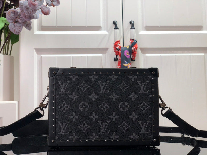 LOV - Luxurious Totes - 1345
