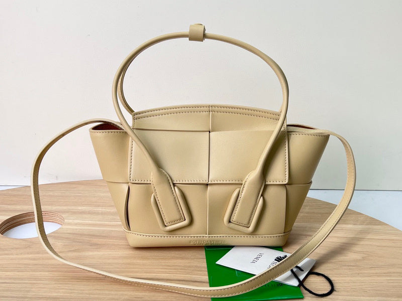 Luxurious-Totes - BV Bags - 2573