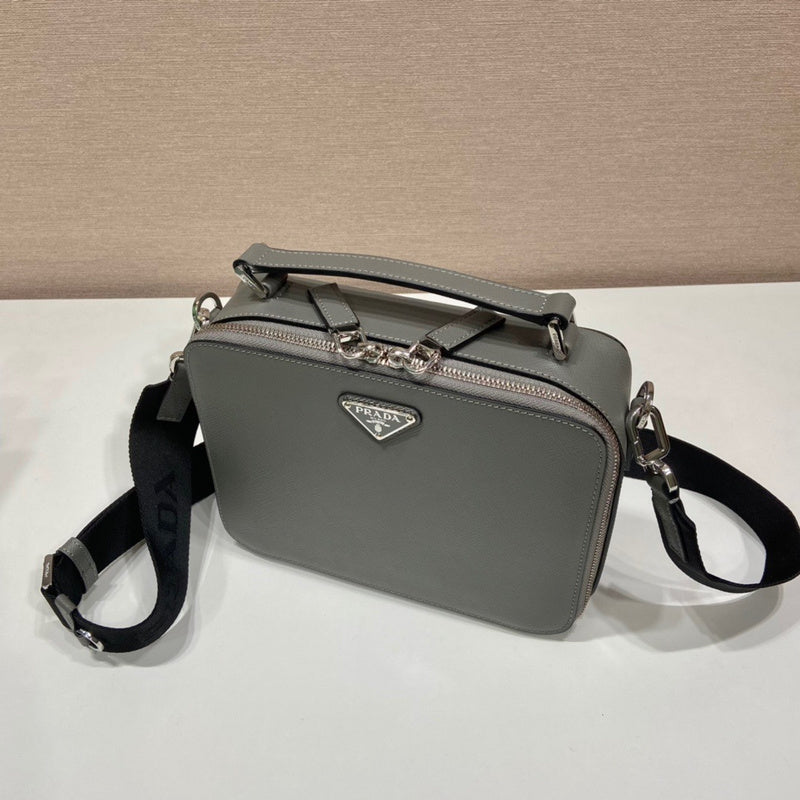 PDA - Luxurious Totes - 081
