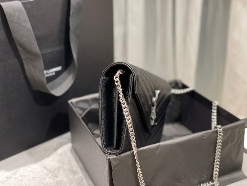 Luxurious Totes - Latest - 8370