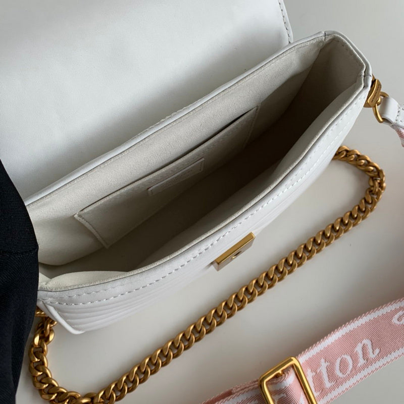 LOV - Luxurious Totes - 2629