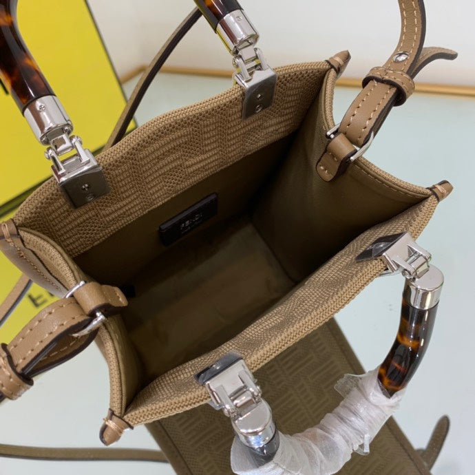 Luxurious Totes - Latest - 11433