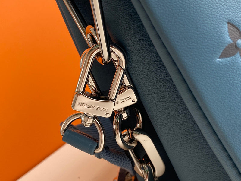 LOV - Luxurious Totes - 2408
