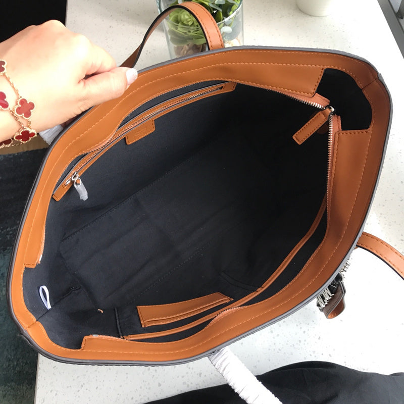 Luxurious Totes - Latest - 7878