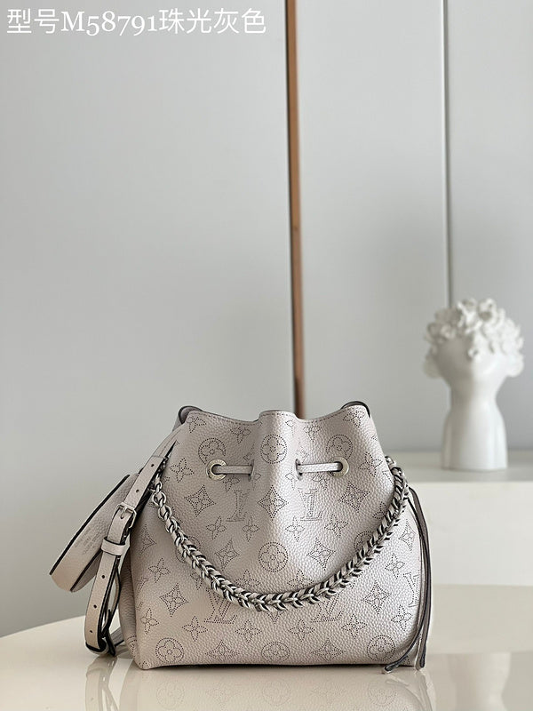 LOV - Luxurious Totes - 2120
