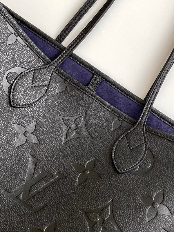 LOV - Luxurious Totes - 1673