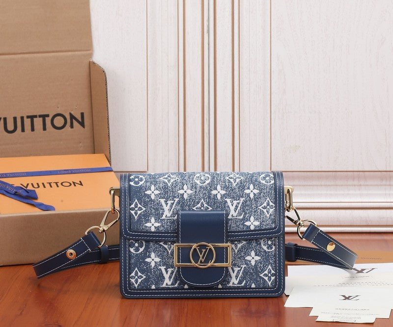 LOV - Luxurious Totes - 1659