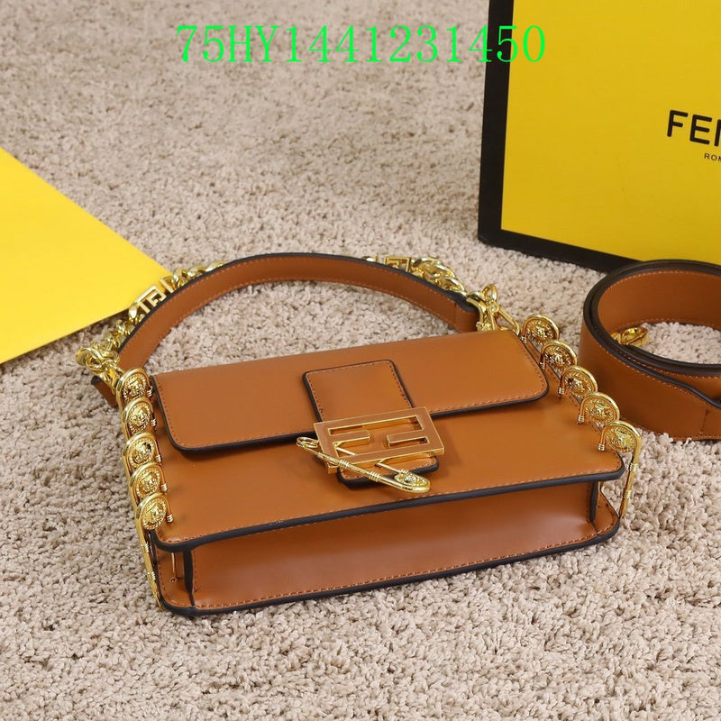 GC - Shoulder - 2749