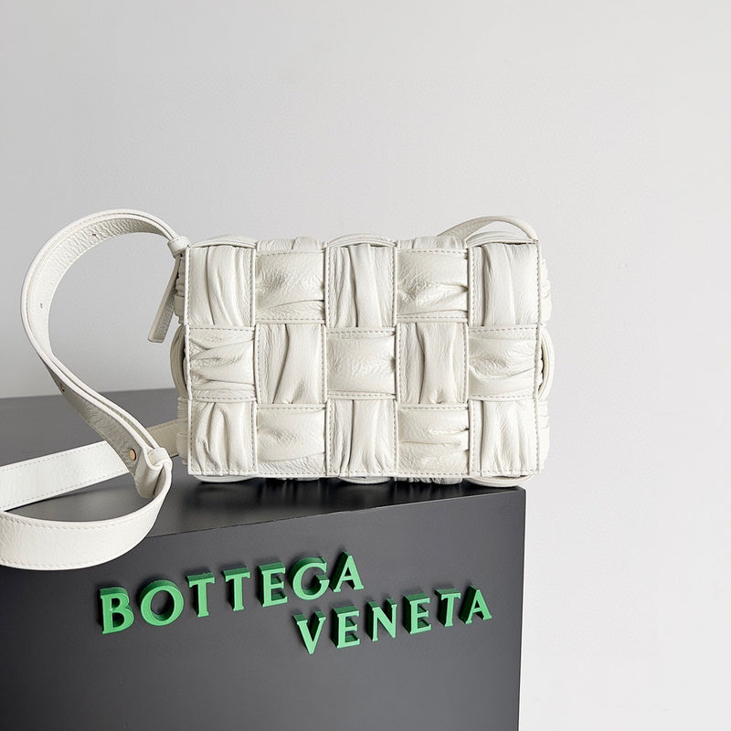 Luxurious-Totes - BV Bags - 2003