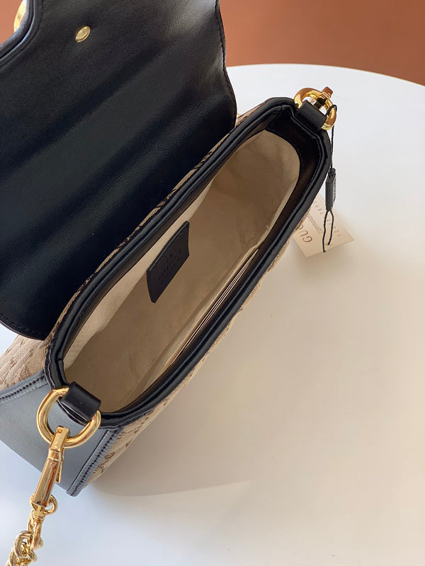 GUI - Luxurious Totes - 452
