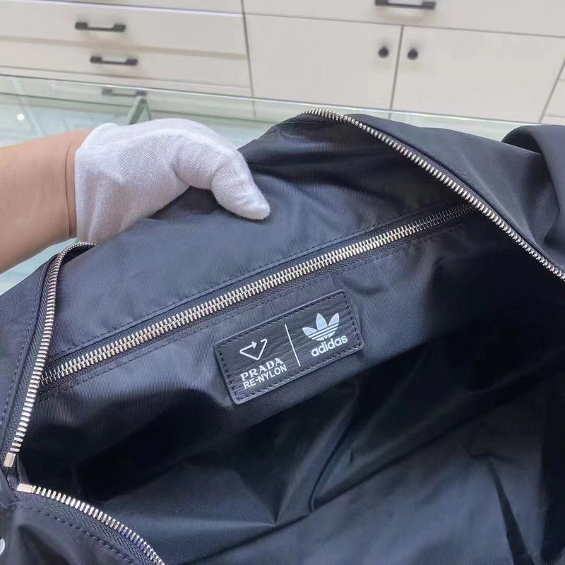 PDA - Luxurious Totes - 163