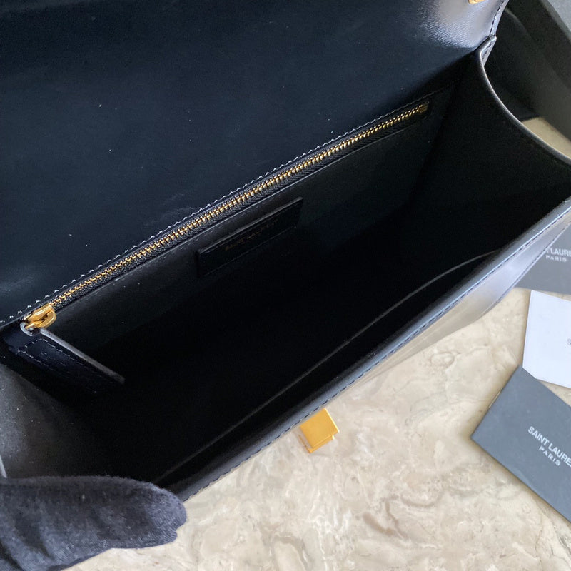 Luxurious Totes - Latest - 8990