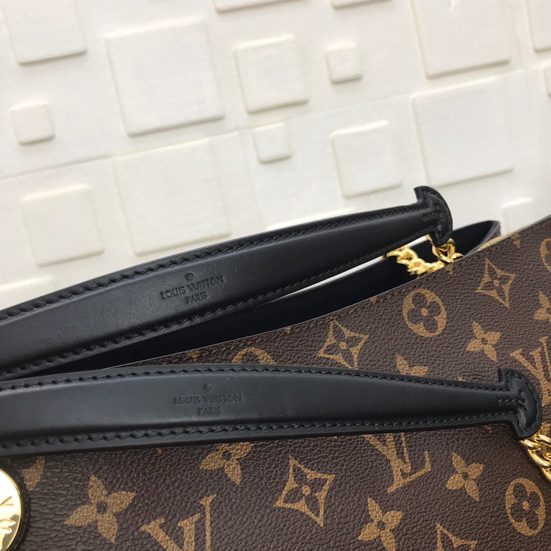 Luxurious Totes - Latest - 1573
