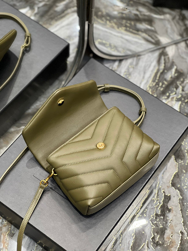 Luxurious Totes - Latest - 8303