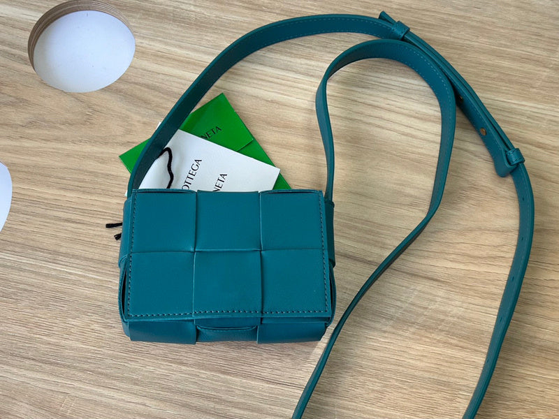 Luxurious-Totes - BV Bags - 2680