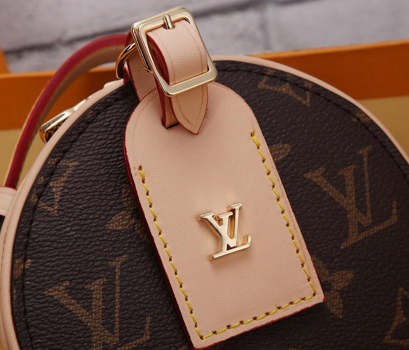 LOV - Luxurious Totes - 2698
