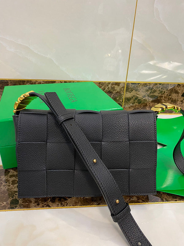 Luxurious-Totes - BV Bags - 3002