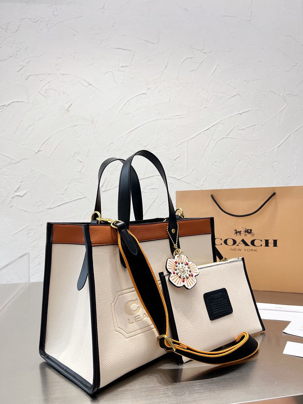 Luxurious Totes - CCH2 Bags - 133