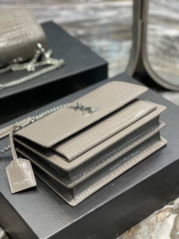 Luxurious Totes - Latest - 8546