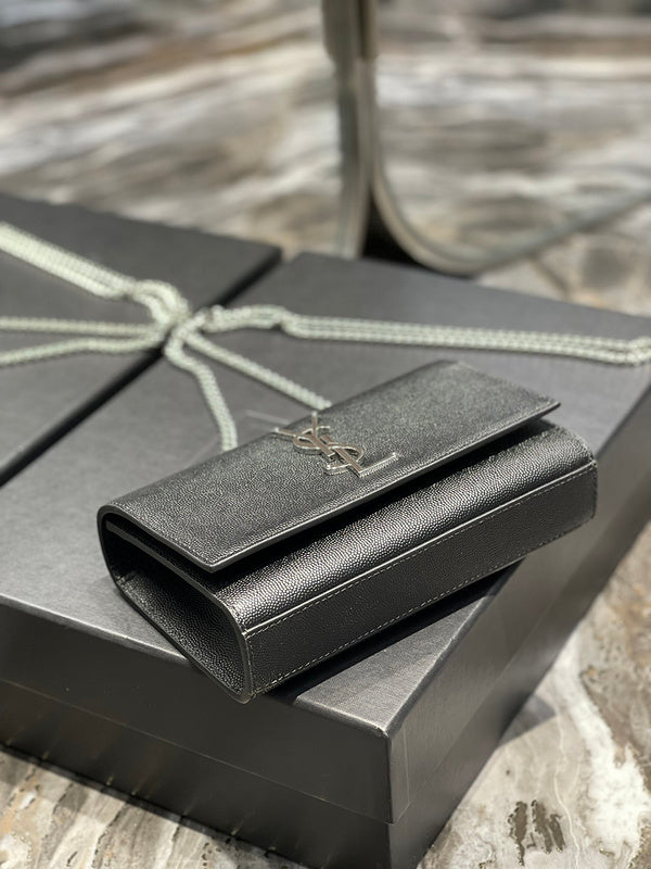 Luxurious Totes - Latest - 8526