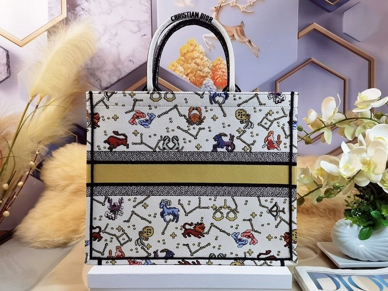 Luxurious Totes - Latest - 6236