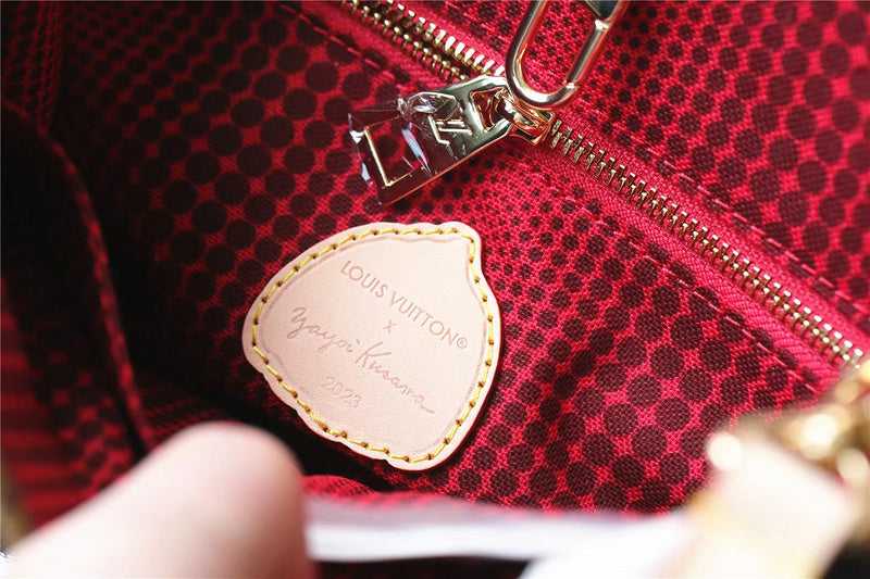 Lux-Totes - LOV Bags - 457