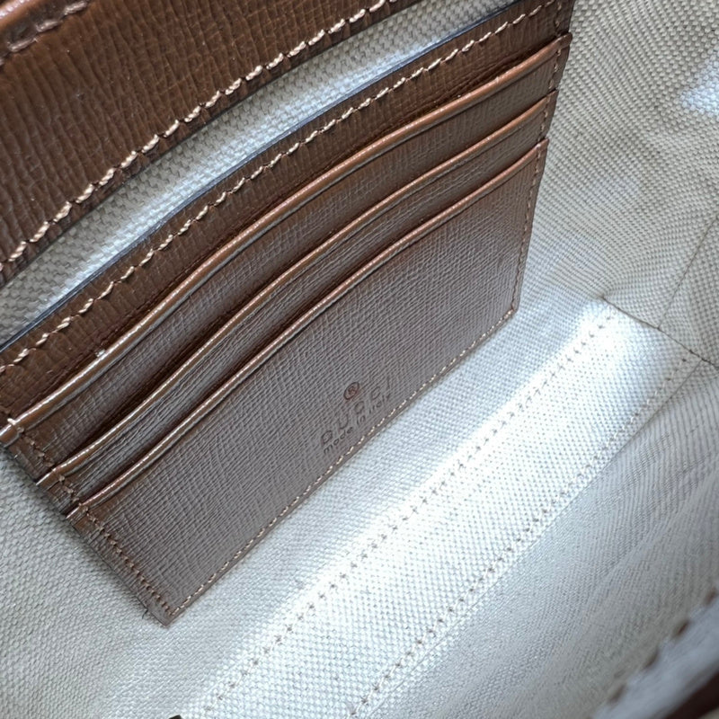 GUI - Luxurious Totes - 685