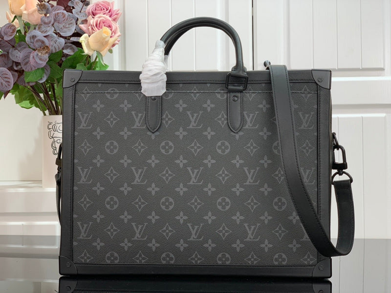 LOV - Luxurious Totes - 1812