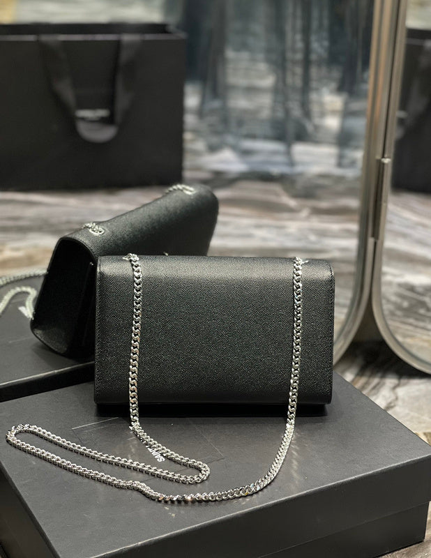 Luxurious Totes - Latest - 8448