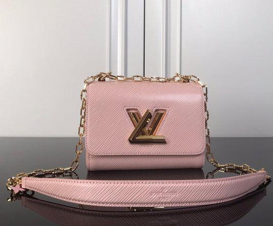 LOV - Luxurious Totes - 739