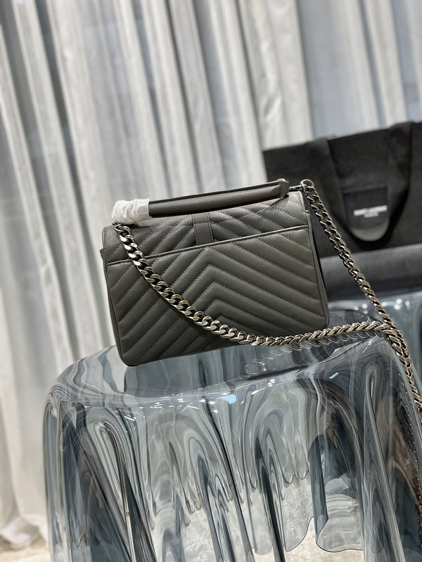Luxurious Totes - Latest - 8945