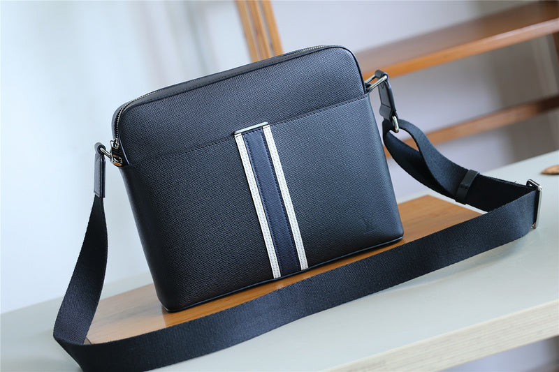 Lux-Totes - LOV Bags - 4370