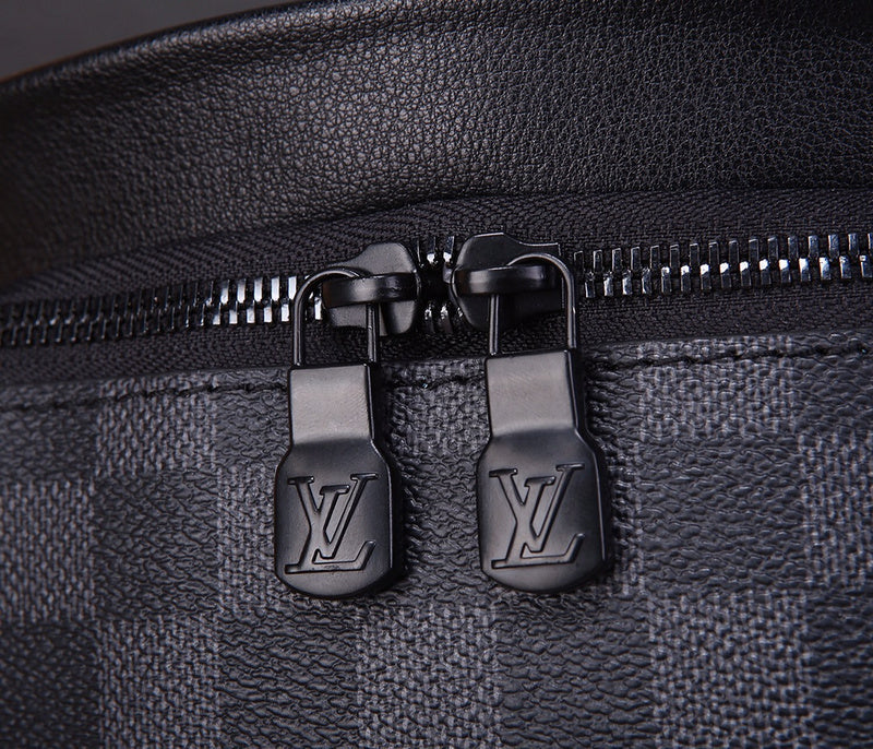 LOV - Luxurious Totes - 2526